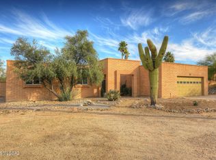 7901 E Garland Rd, Tucson, AZ 85750