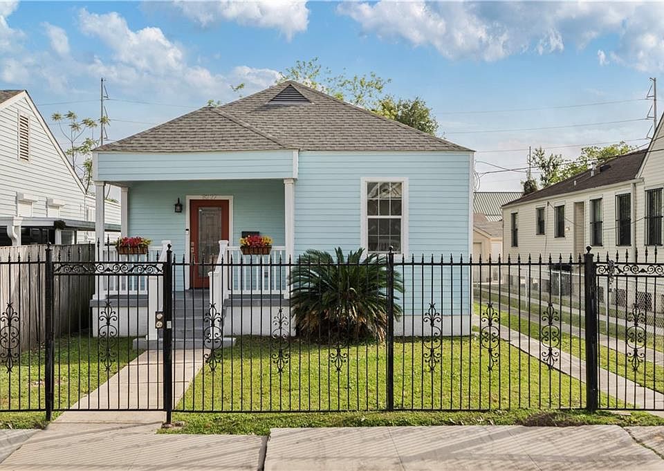 1st image of 8227 Oleander St