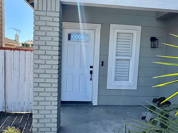 2nd image of 1351 Christobal Ln