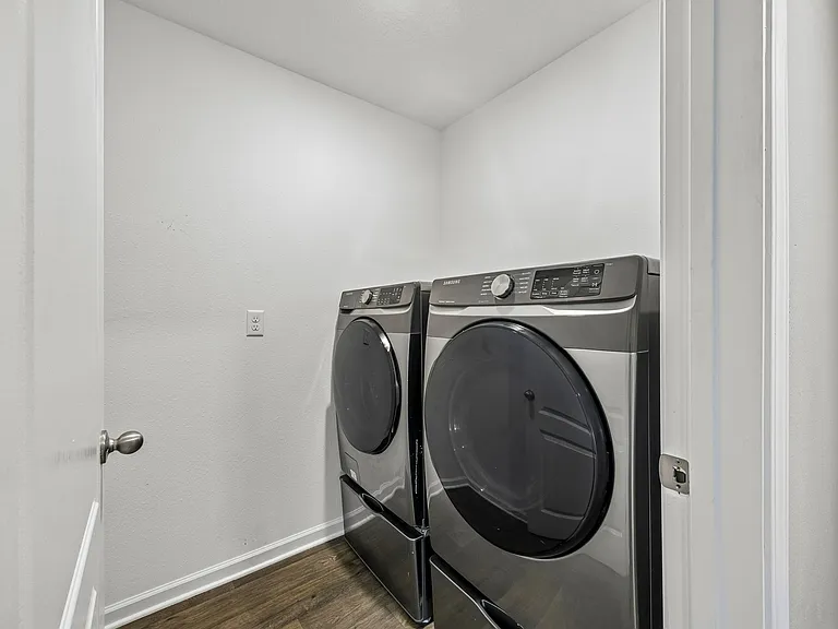 12885 Rubber Fig Ter — Photo 8
