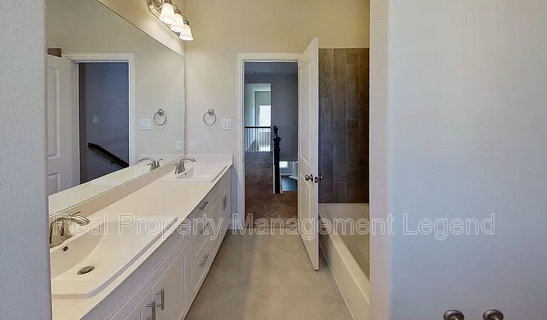 6117 Horsetail Dr — Photo 22