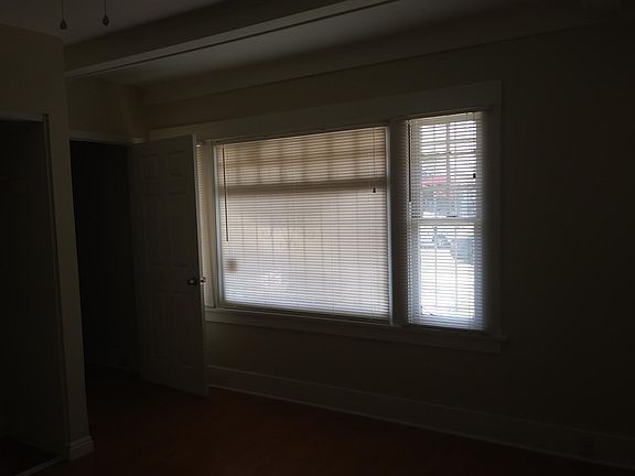 4th image of 3763 Dalton Ave