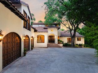 9029 Broken Arrow Ln, Dallas, TX 75209