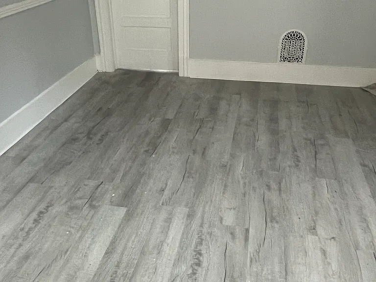 16 Stewart St #2 — Photo 8