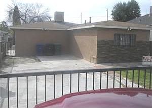 2nd image of 1153 W 15th St