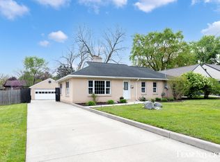 3280 30th St SW, Grandville, MI