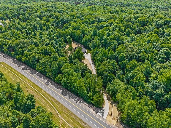 4th image of 2860 Highway 149