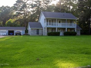 8202 Clint Dr, Shreveport, LA 71108
