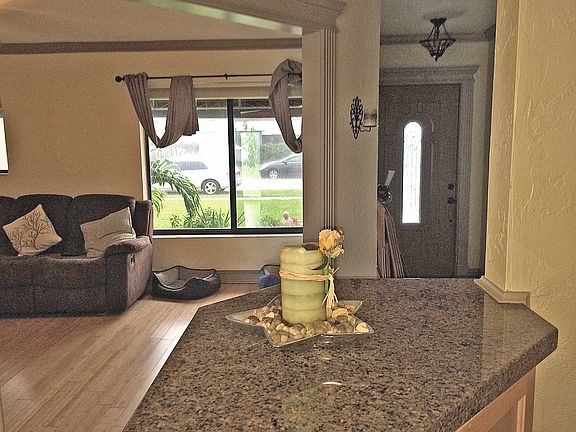 3rd image of 3641 SW 21st Ct