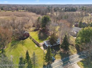 1721 W Dill Rd, Dewitt, MI 48820