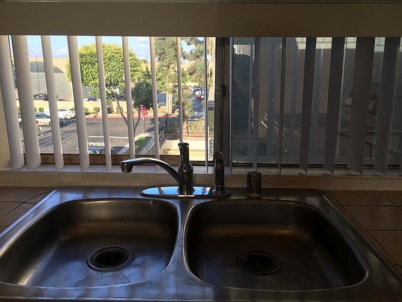 Kitchen Sink
