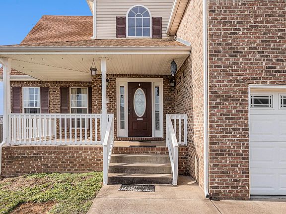 4th image of 850 Samantha Ln