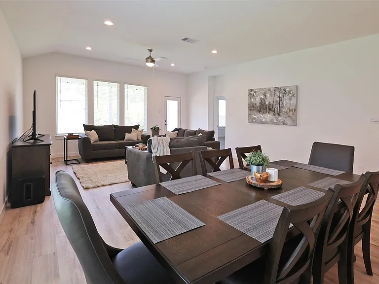 10208 Prairie Creek Ln — Photo 9