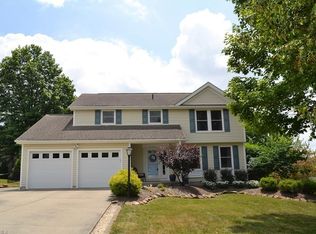 2756 Brookshire Ct, Stow, OH