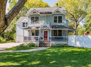 1715 Howard St N, Maplewood, MN 55109