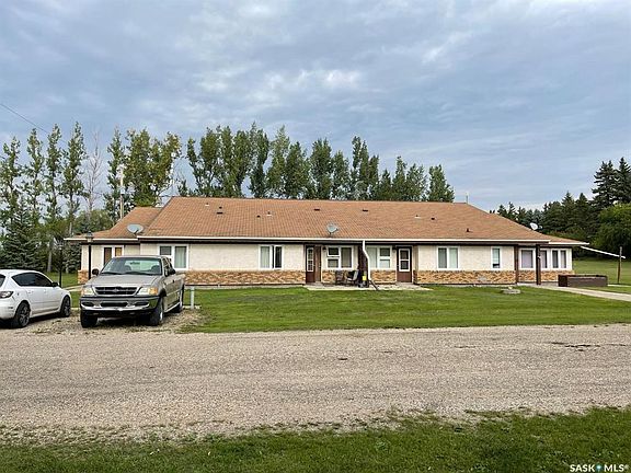 2nd image of 10 Pearl AVENUE