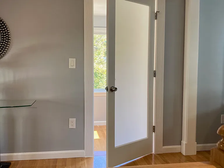 16 Aberdeen Ave #16 — Photo 6
