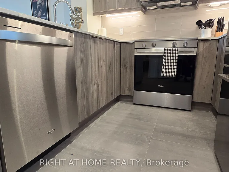 15 Watergarden Dr #2302 — Photo 13