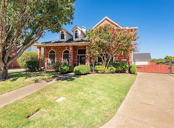 2nd image of 6604 Canyon Crest Dr