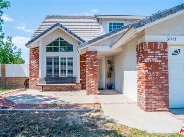 37411 Sheffield Dr, Palmdale, CA 93550