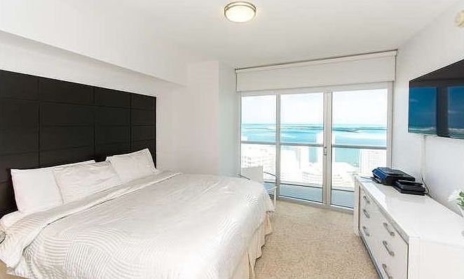2nd image of 475 Brickell Ave APT 3807