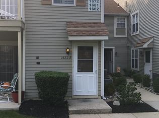 1682B Thornwood Dr, Mount Laurel, NJ 08054