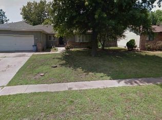 19 Silver Rod Dr, Springfield, IL 62711