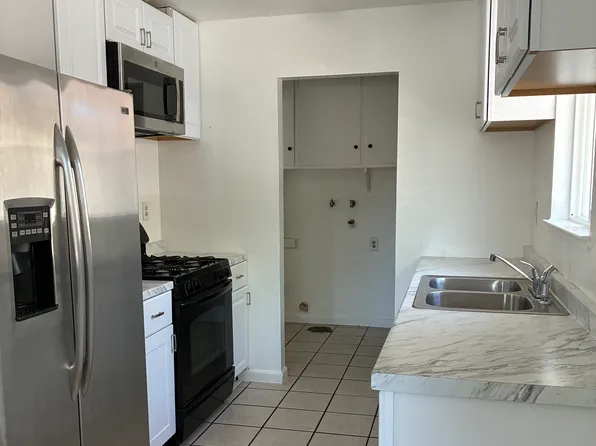 (undisclosed Address), Modesto, CA 95350