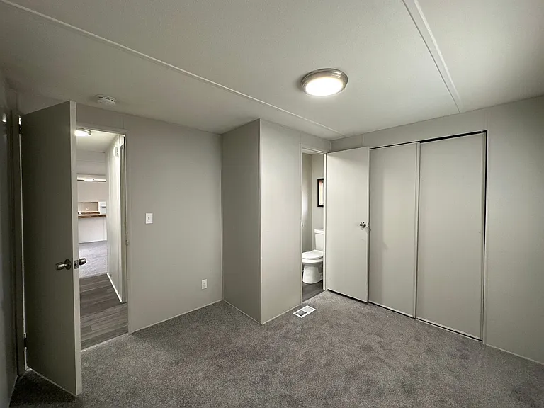 Starlight Mobile Home Park — Photo 5