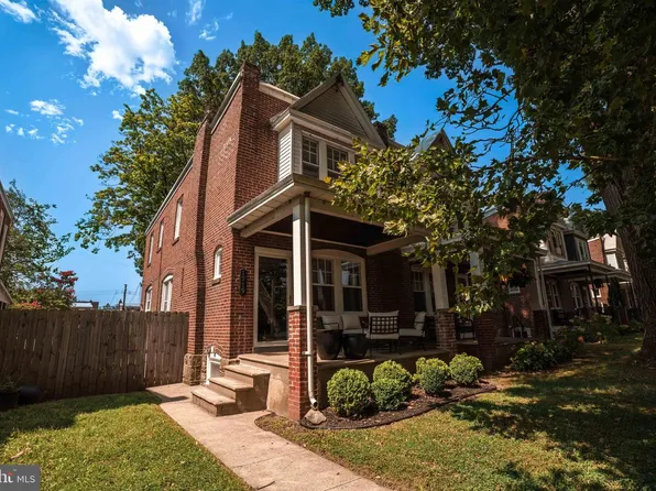 1719 Powell St, Norristown, PA 19401
