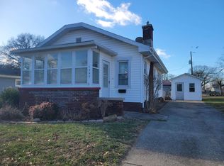 1547 E Locust St, Vincennes, IN