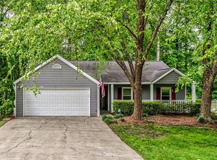 1009 Braddock Cir, Woodstock, GA 30189