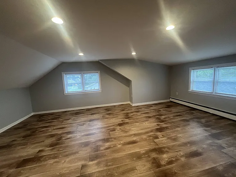 335 Maple St — Photo 27
