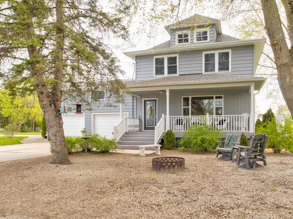 117 W Pelkey St, Lena, WI 54139