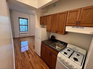 200 W 113th St #B7, New York, NY 10026