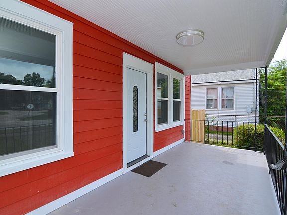 3rd image of 3525 Admiral Dr