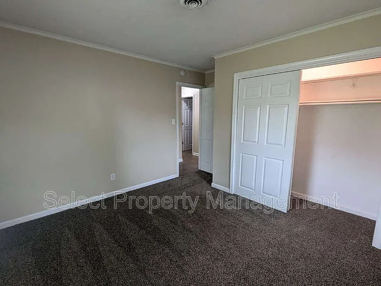 3510 Glencairn Dr — Photo 22
