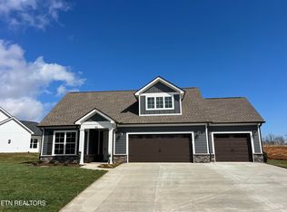 162 River Birch Dr, Lenoir City, TN 37771