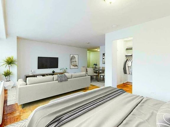 2nd image of 145 E 16th St APT 9J