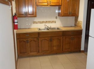 1001 Indiana St APT C, Lawrence, KS 66044