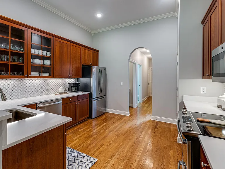 2077 Sherbrooke Ln — Photo 13