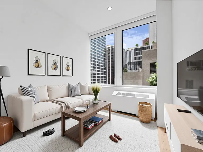 160 Water St #22G — Photo 3