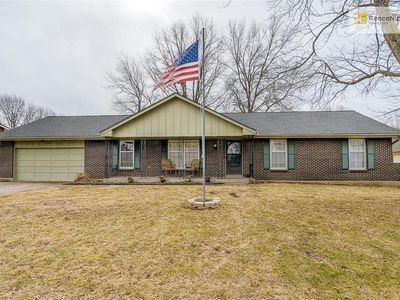 210 Johnson St, Buckner, MO, 64016