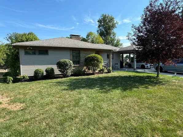 9656 W Marshall Dr, Columbus, IN 47201