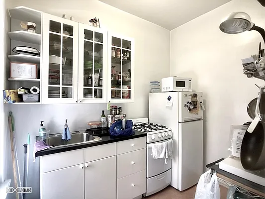 Rented by Citi Habitats | media 28