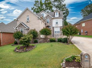 15 Bristol Ct, Little Rock, AR 72211