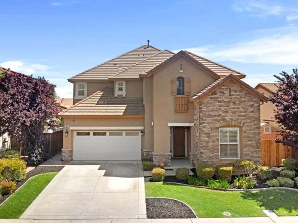 825 Hampton Street, Vacaville, CA 95687