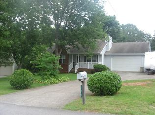 171 Merritt Dr, La Vergne, TN 37086