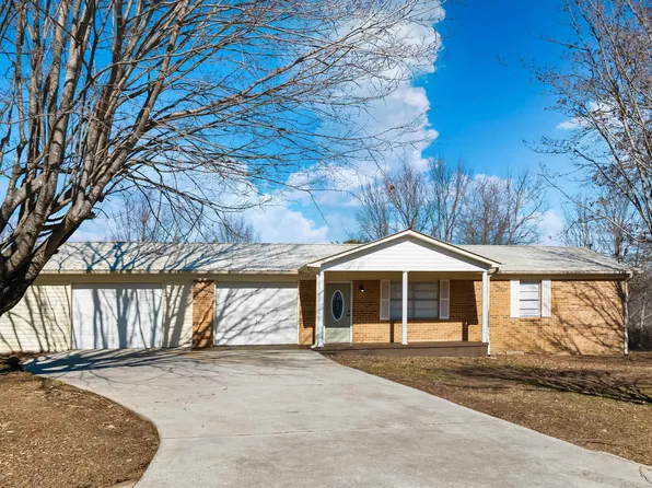 55 Nottingham Ln, Fyffe, AL 35971