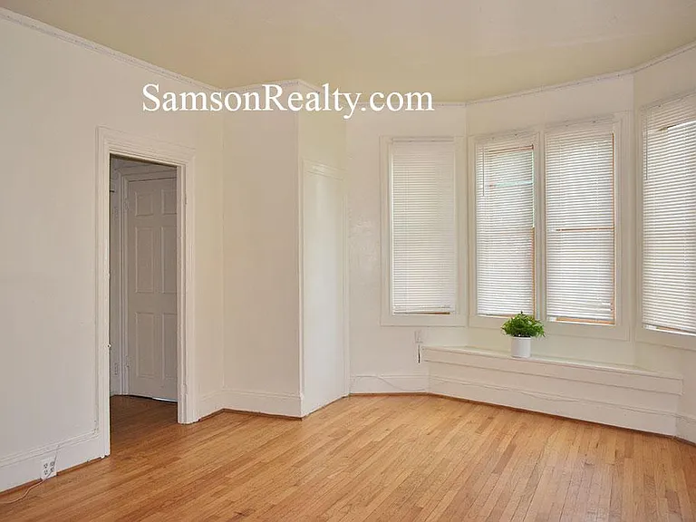 298 Hope St #2 — Photo 2